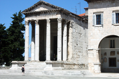 Pula - Augustus tempel
