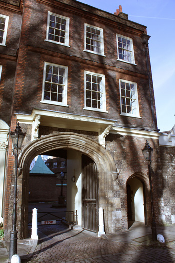 Charterhouse Gate house